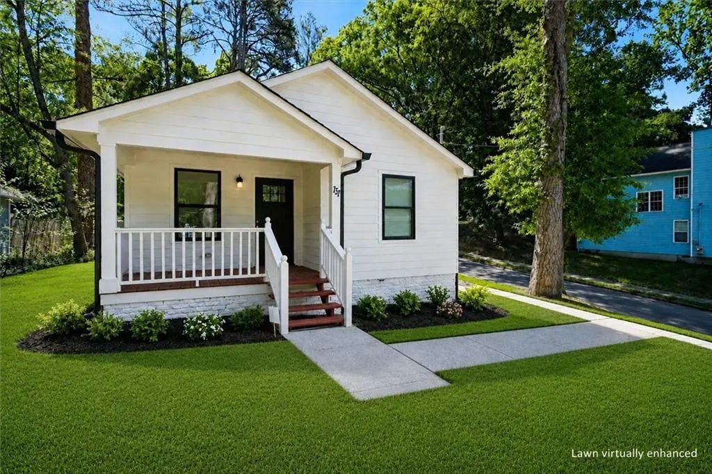 131 Holly Road Nw, Atlanta