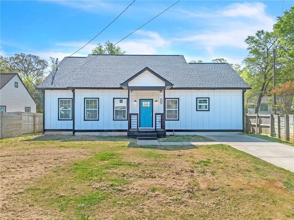 1136 Oak Knoll Terrace Se, Atlanta