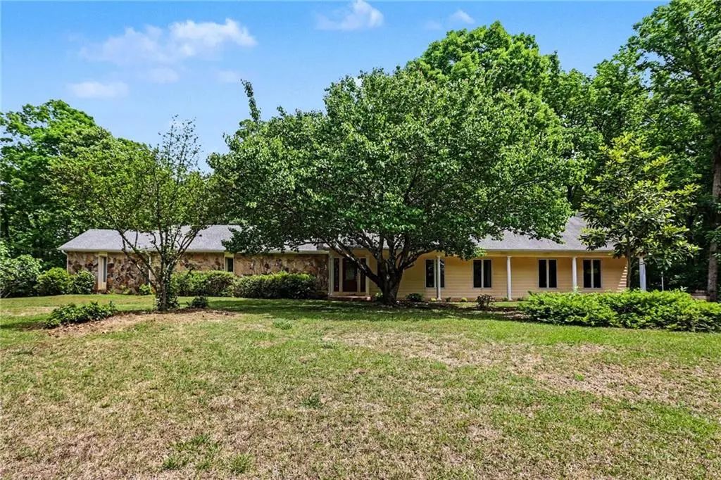 9270 Riverclub Parkway, Johns Creek
