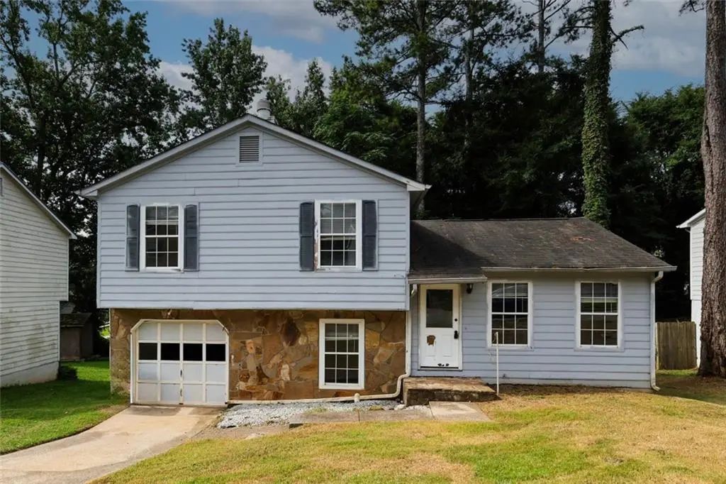 5589 Emerald Glen, Stone Mountain