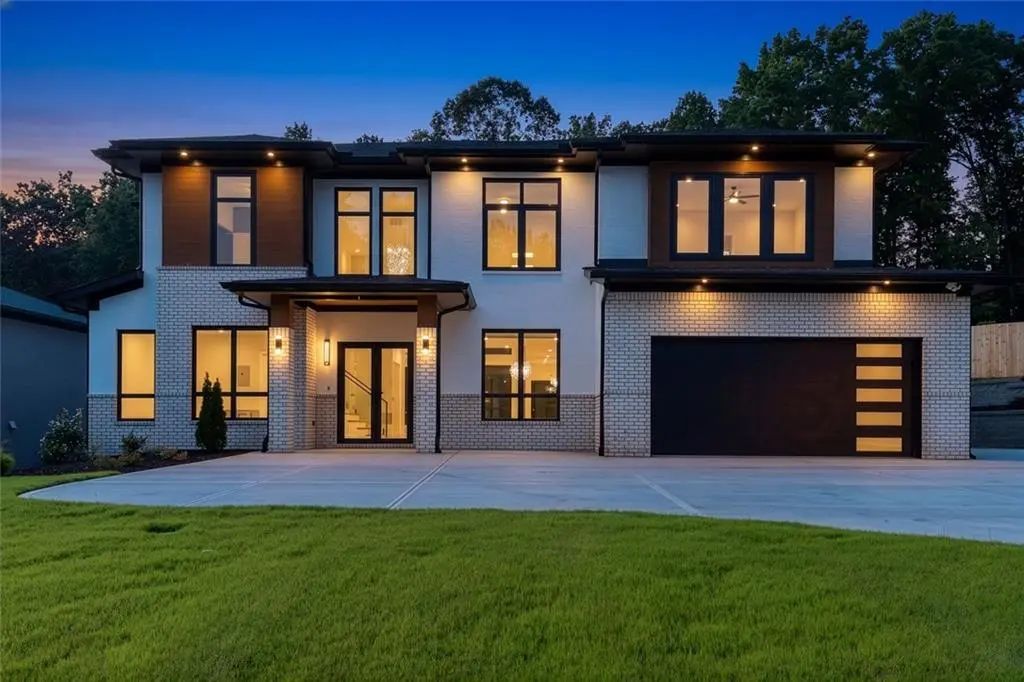 816 Riverside Road, Sugar Hill