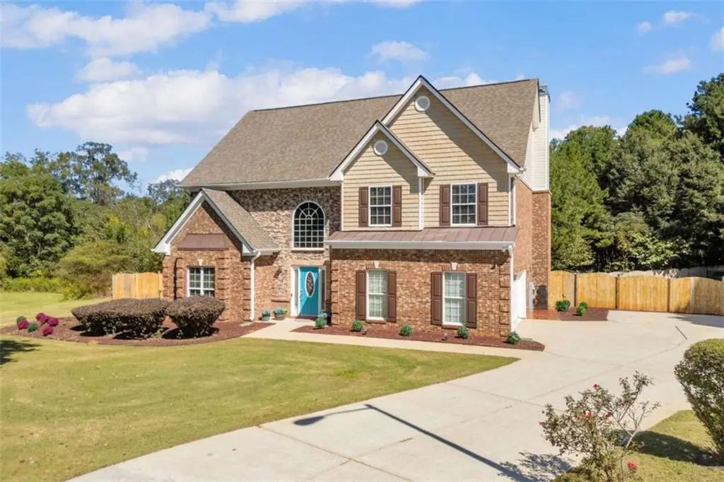 1060 Solitaire Court, Bogart