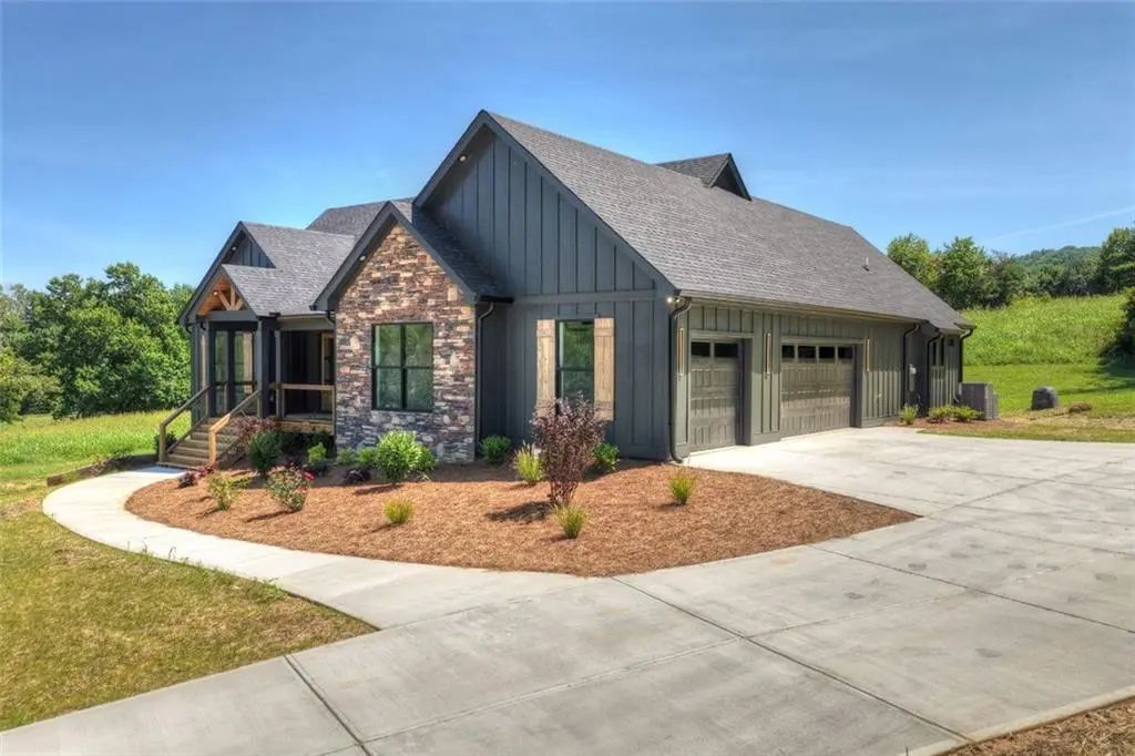 2490 New Hope Road, Morganton