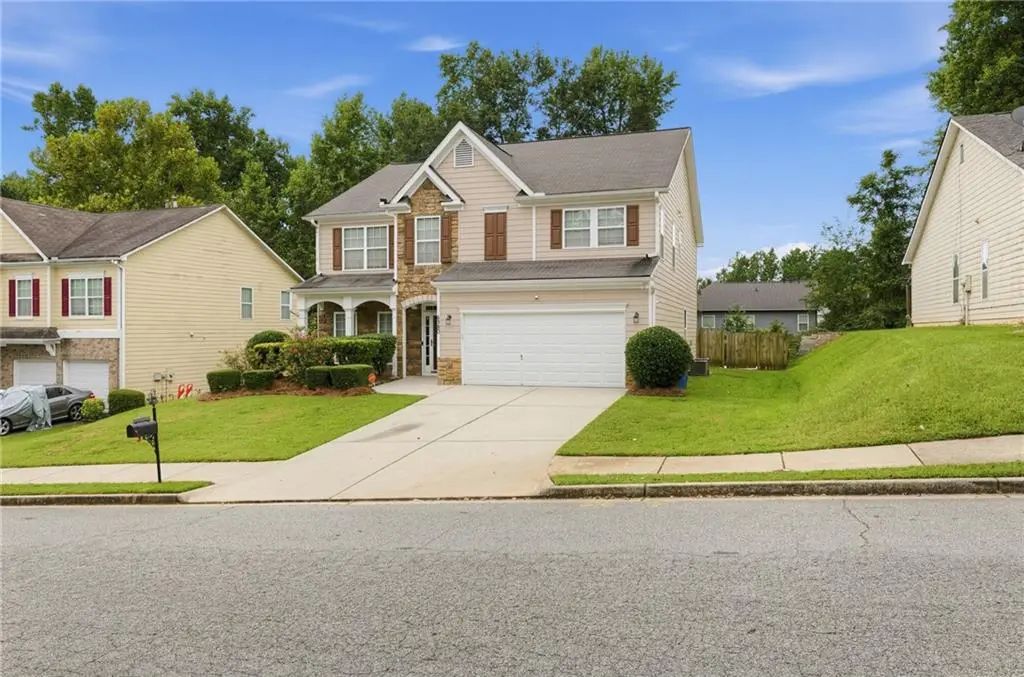 6380 Stonelake Drive, Atlanta