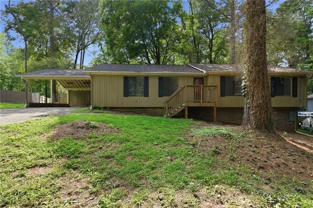 473 Raven Springs Trail, Stone Mountain