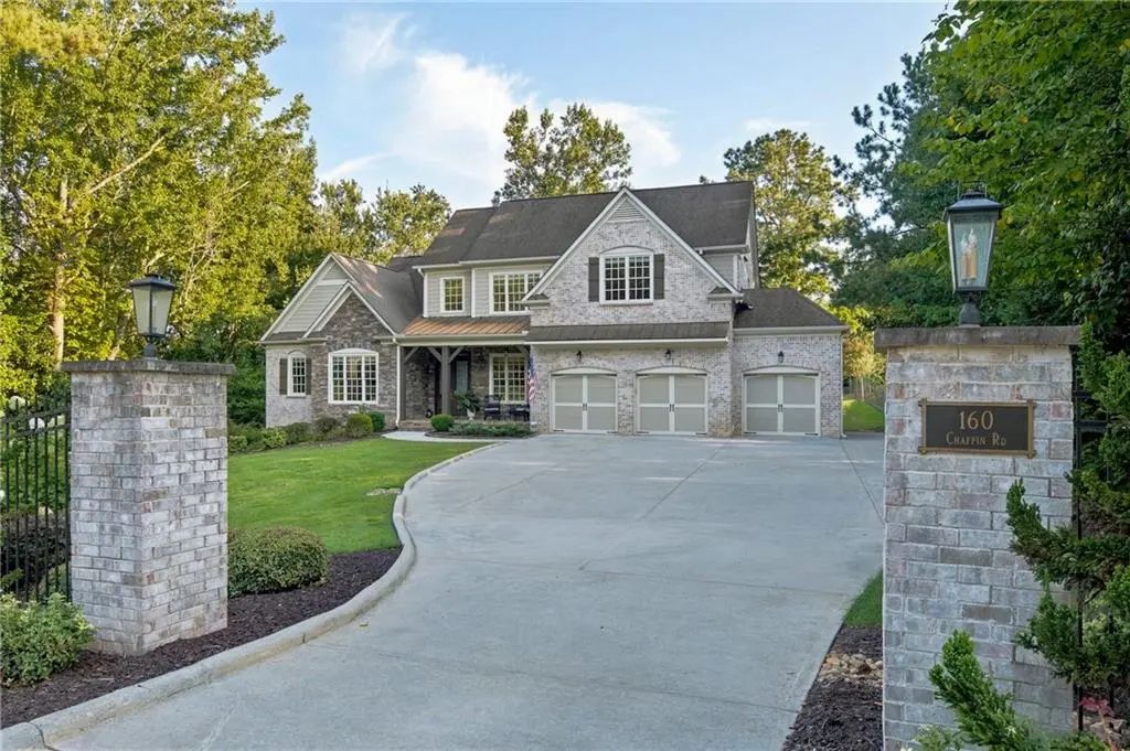 160 Chaffin Road, Roswell