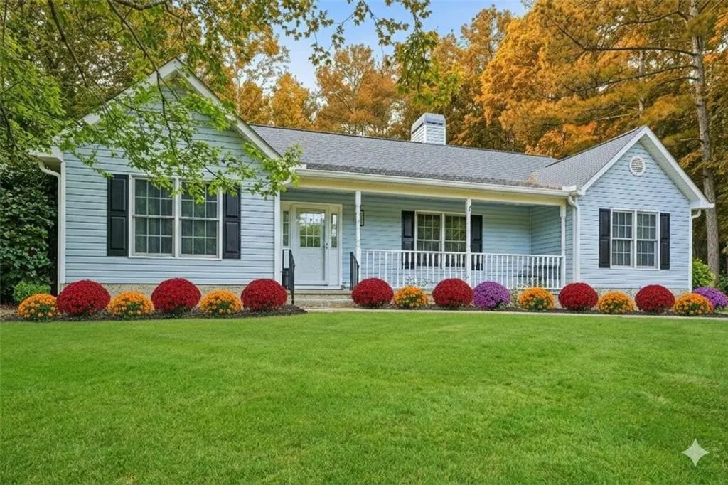 745 Country Lake Court, Mcdonough