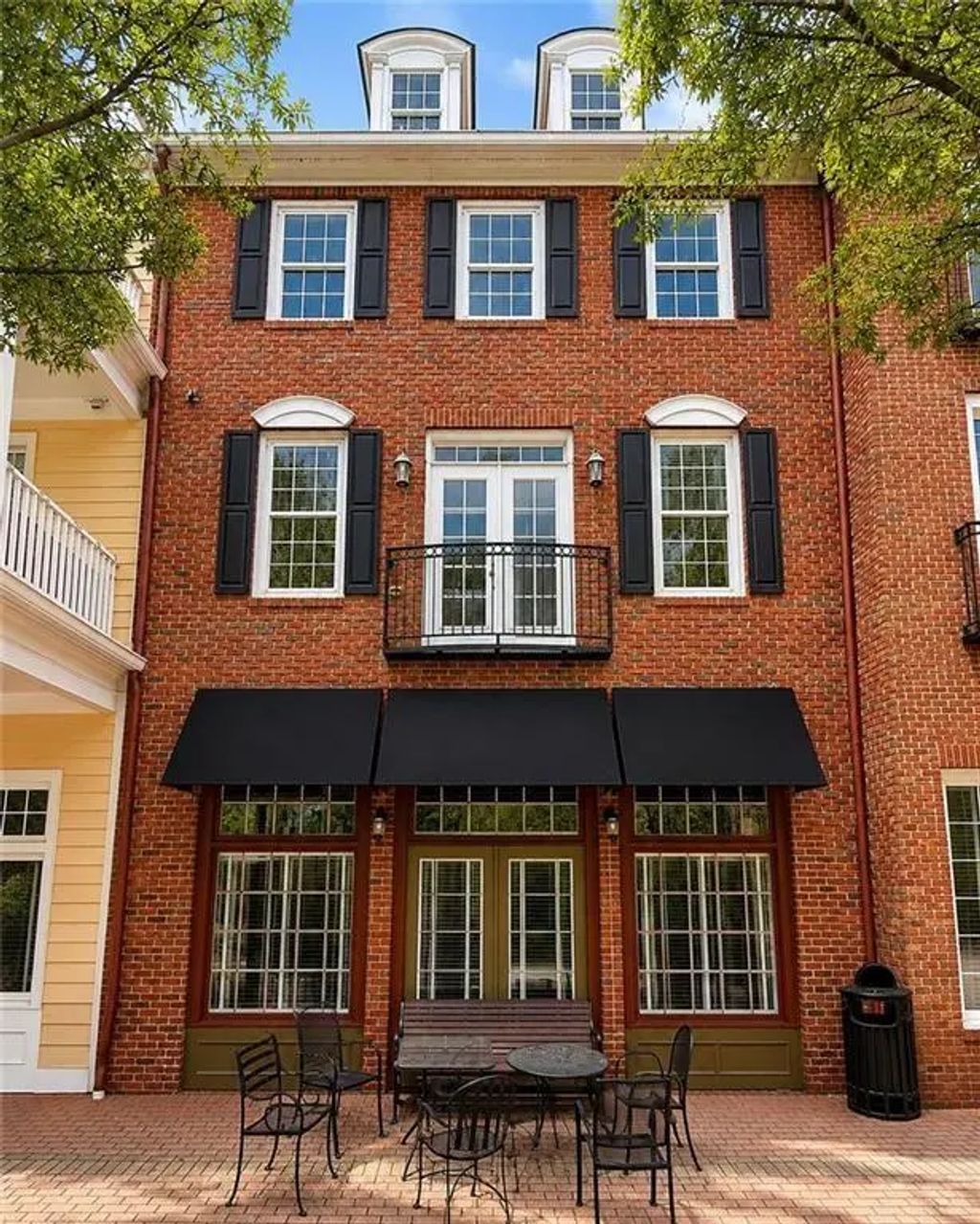 1283 W Spring Street Se, Smyrna