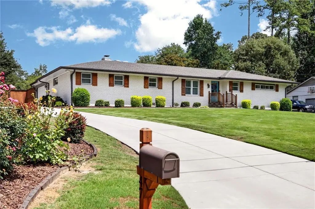 47 Rhodes Drive, Marietta