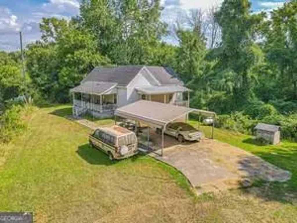 4542 E Hall Road, Gainesville