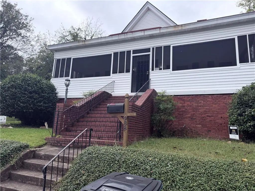 988 North Avenue, Macon