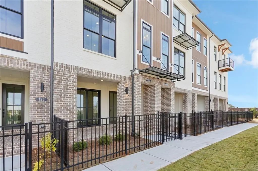 Unit 65 - 120 Iveybrooke Lane, Alpharetta
