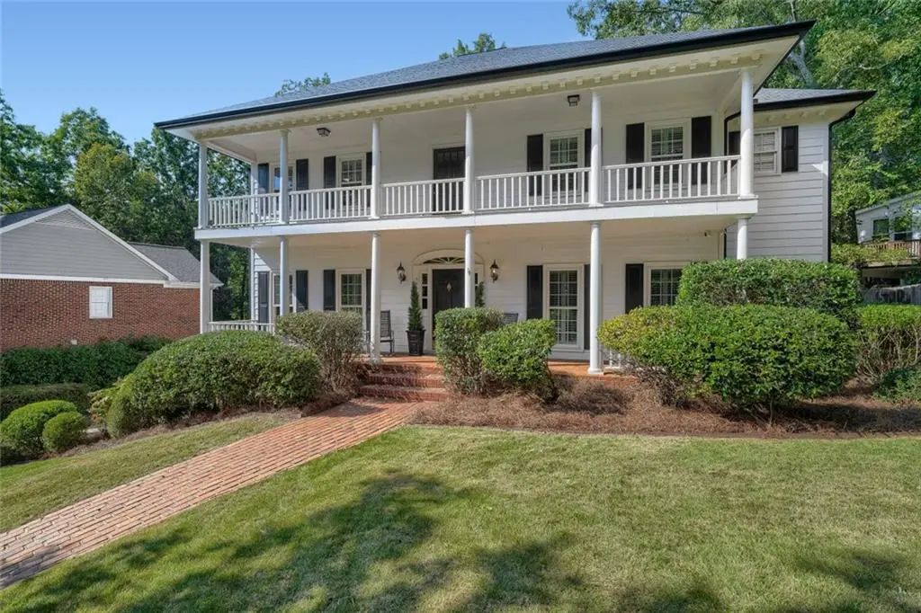 330 S Satinwood Place, Roswell