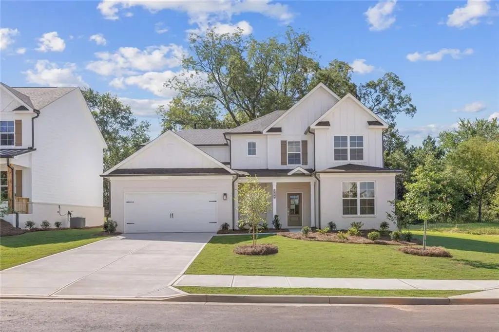 328 Bailiwick Lane, Canton