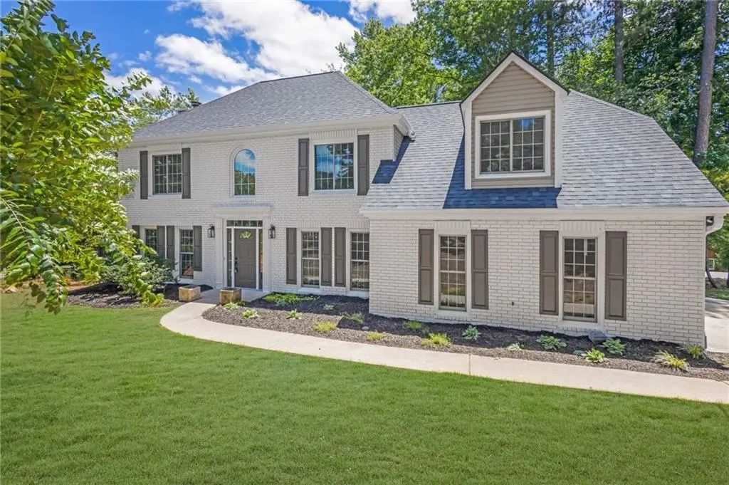 9380 Grace Lake Drive, Douglasville