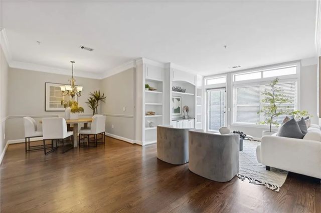 Unit 109 - 3334 Peachtree Road Ne, Atlanta