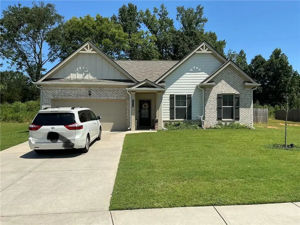 111 Mcginnis Circle, Calhoun