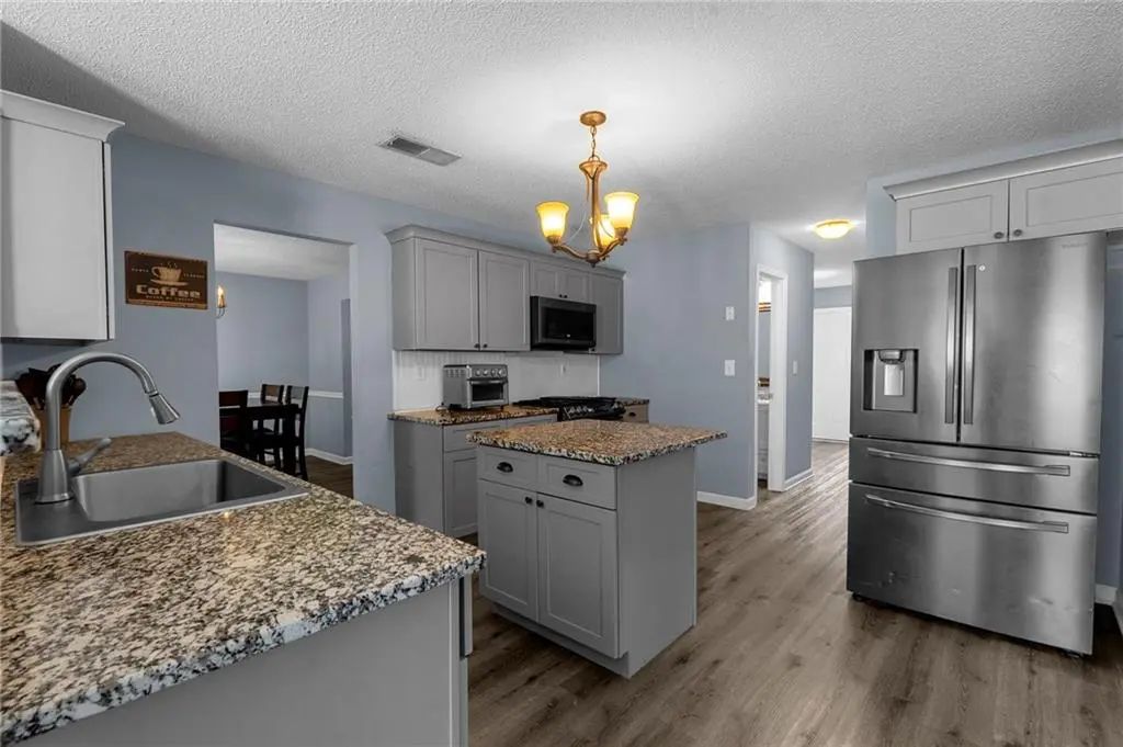 322 Silverleaf Lane, Dallas