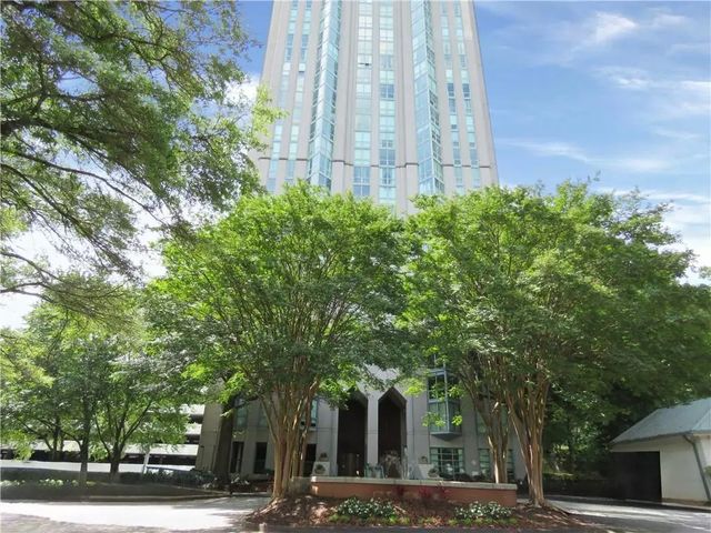 Unit 407 - 2870 Pharr Court South Nw, Atlanta
