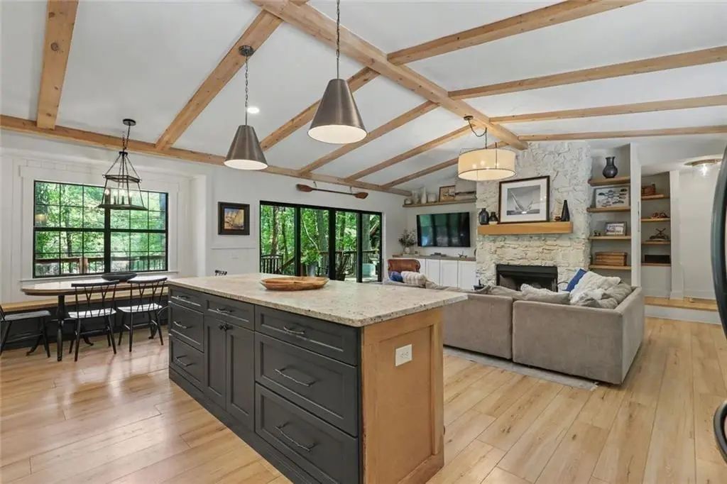 159 Manor Oak Trail, Toccoa