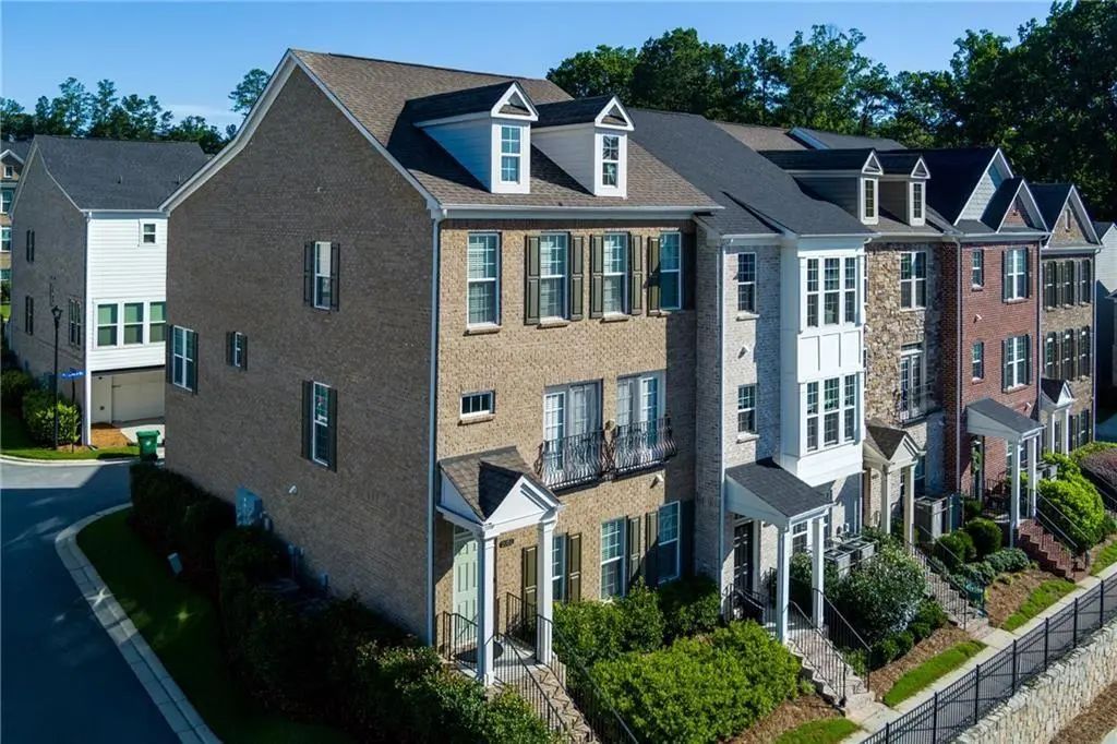 2051 Falls Park Way, Decatur