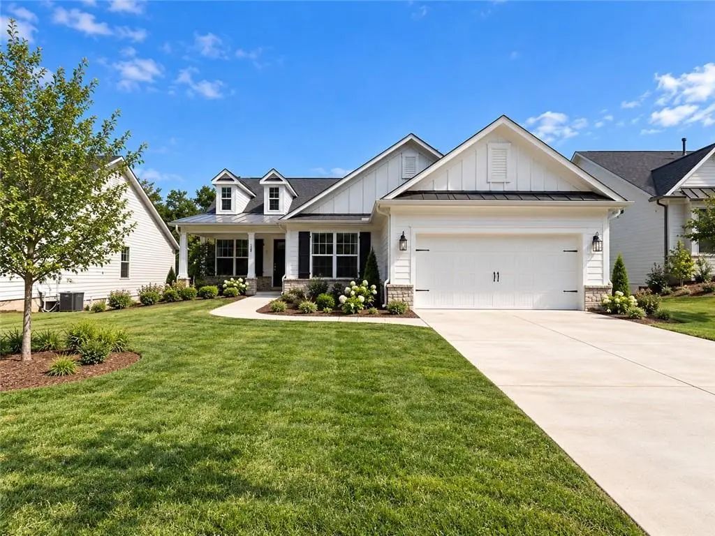 722 Highgrove Pass, Canton
