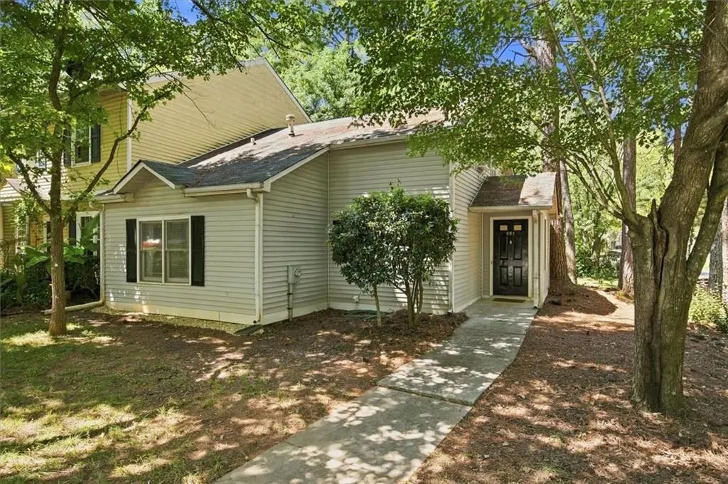 651 Stratford Green Way, Avondale Estates