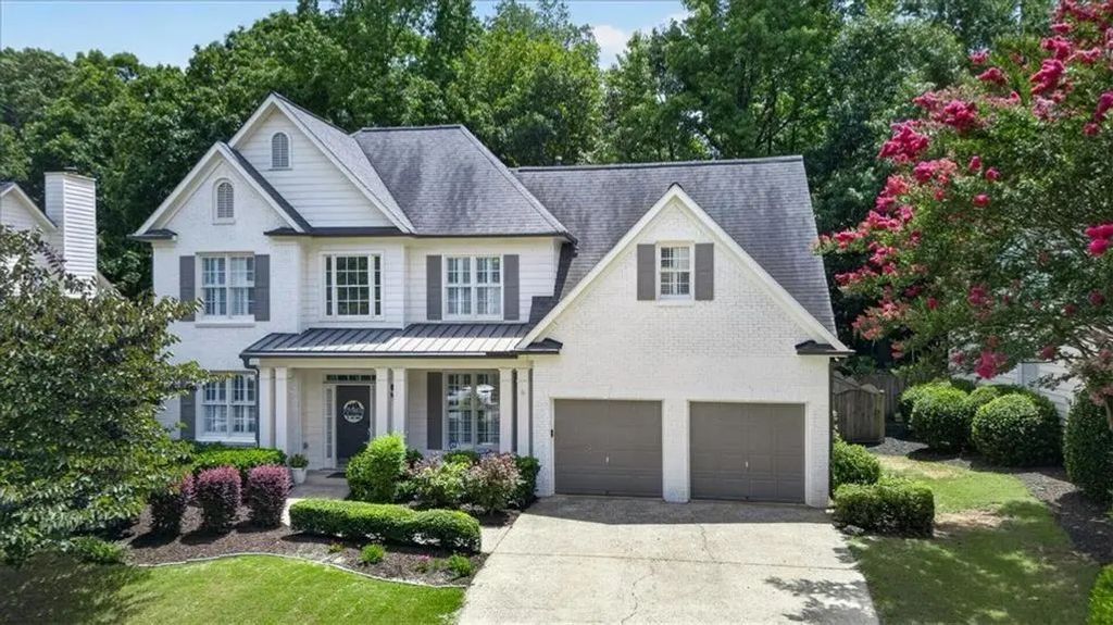 2095 Darien Park Drive, Roswell