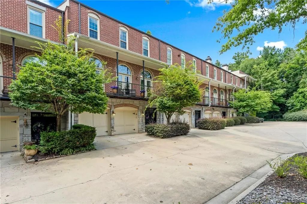 Unit K - 5512 Glenridge Drive, Atlanta