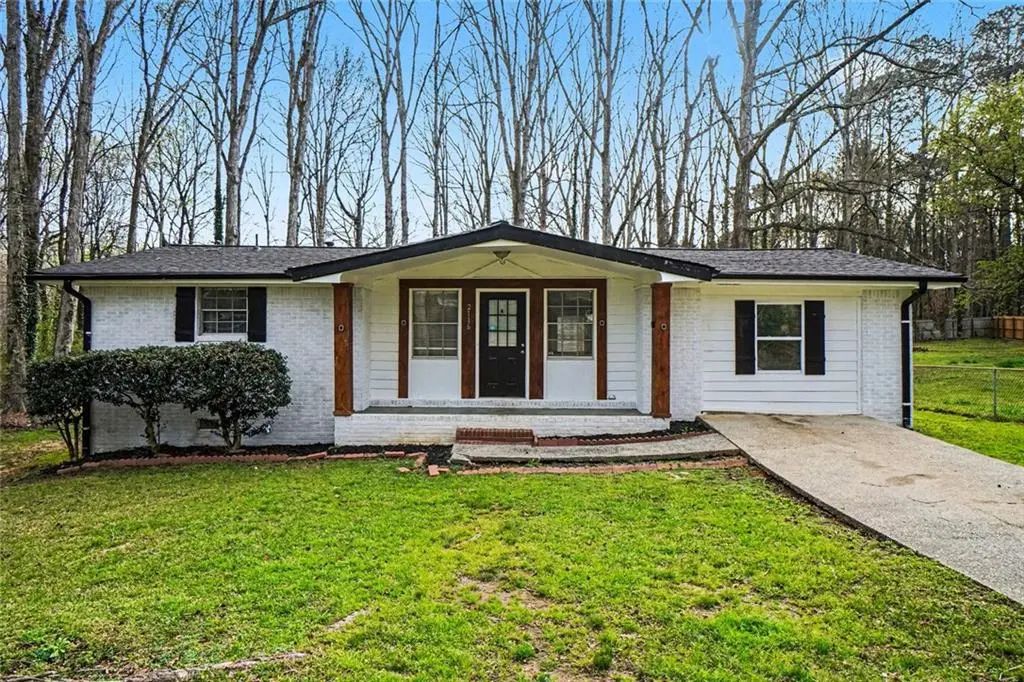 2116 Terry Lane, Douglasville