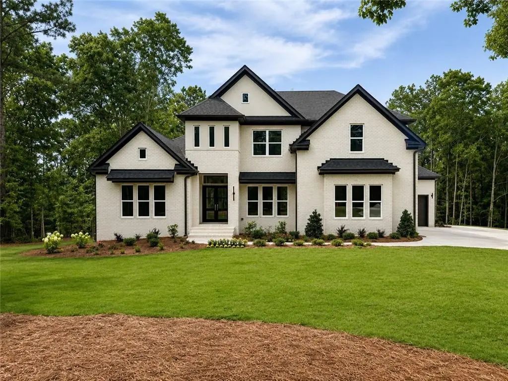 1290 New Hope Church Road, Loganville