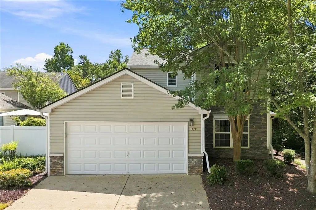 337 W Oaks Trail, Woodstock