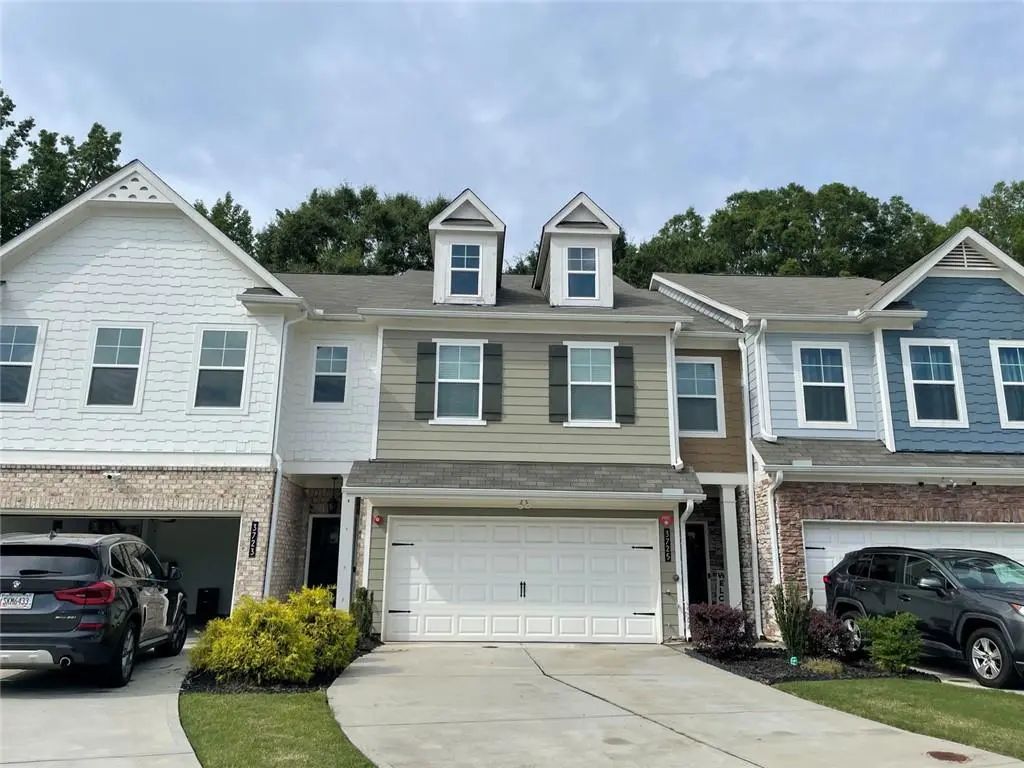 3725 Gardenwick Road, Powder Springs