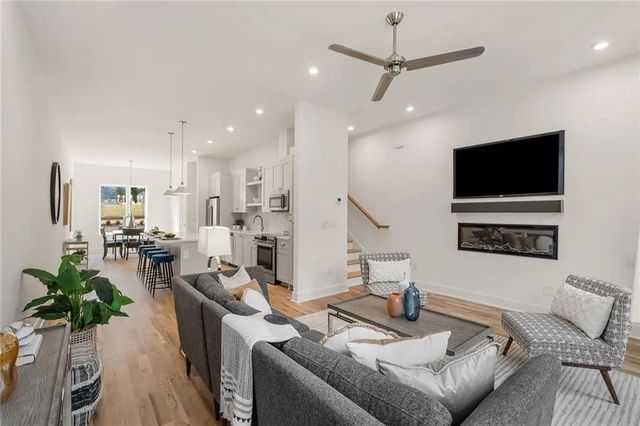 Unit 403 - 1237 Memorial Drive Se, Atlanta