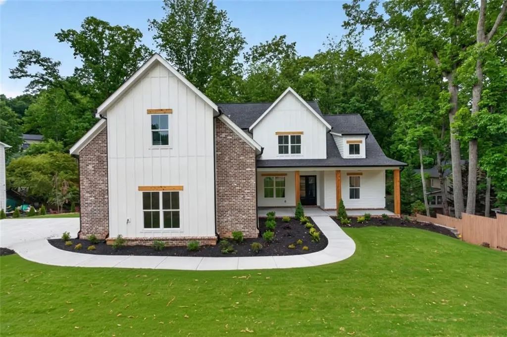 4299 Forest Place, Cumming