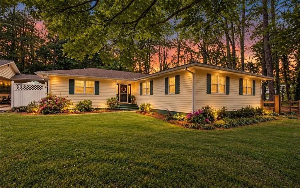 1361 Villa Rica Road, Powder Springs