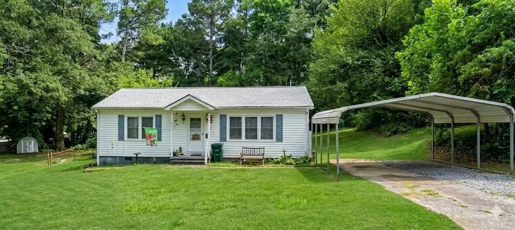 958 Springdale Drive, Marietta