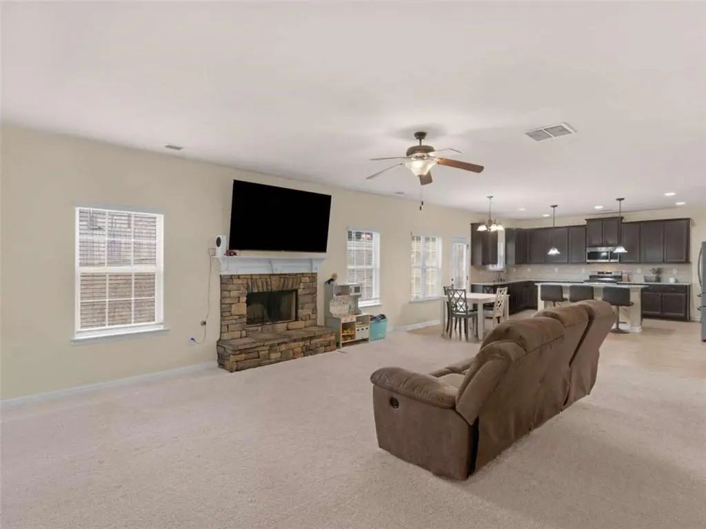 148 Delwood Drive, Mcdonough