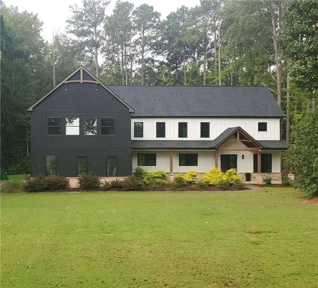 967 Snapping Shoals Road, Mcdonough