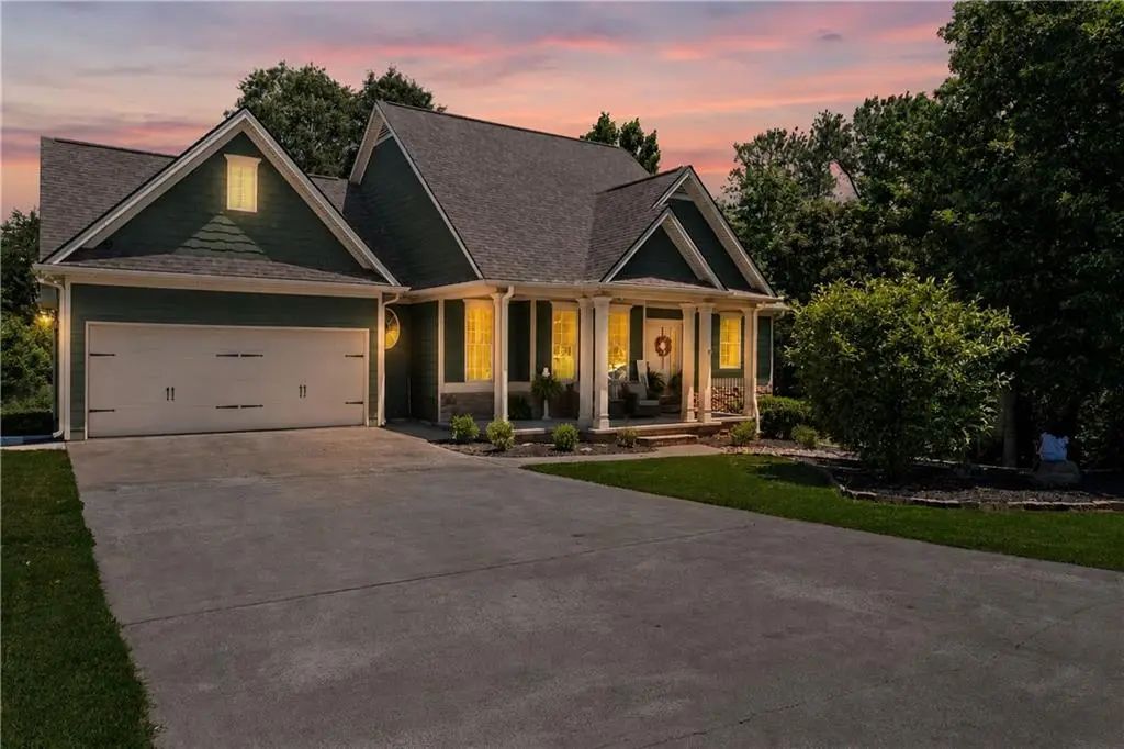 130 Riverboat Drive Sw, Adairsville