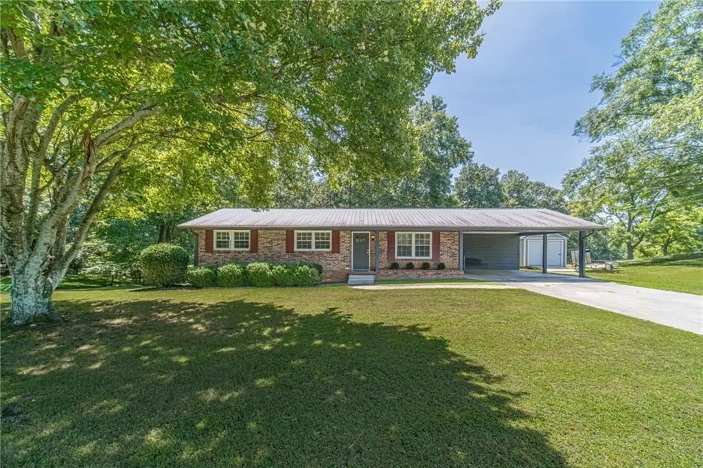 4619 Mountain View Road, Oakwood