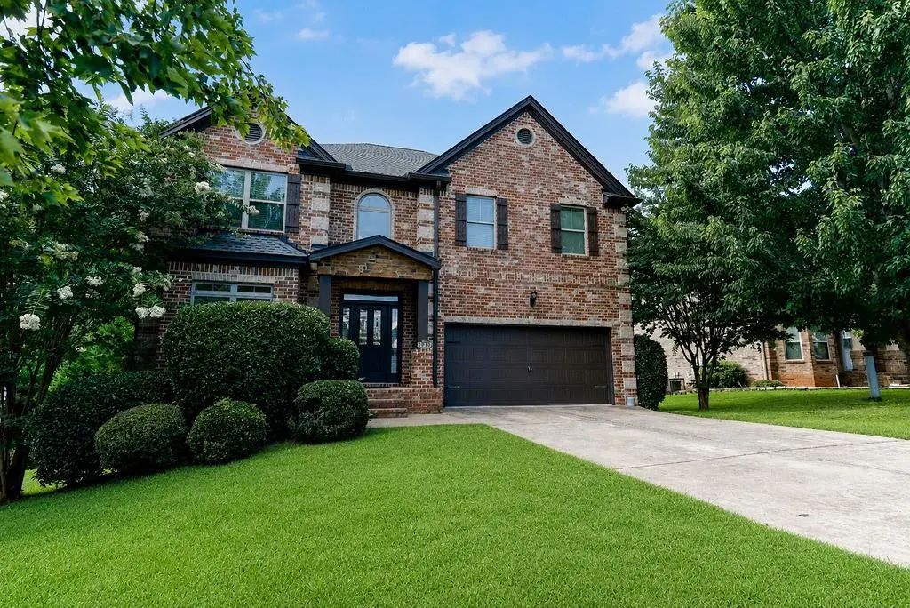 2098 Murry Trail, Morrow