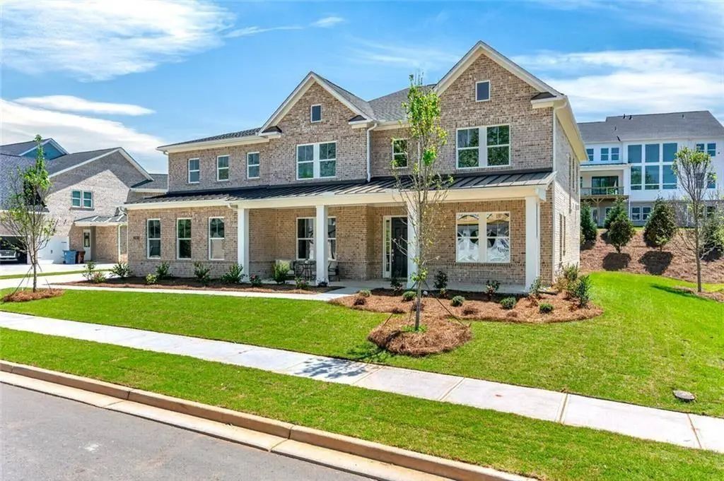 4330 Hawthorn Circle, Alpharetta