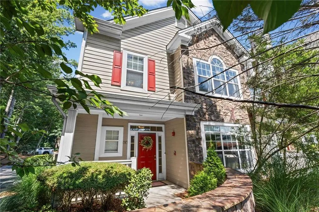 111 Edinburgh Court, Alpharetta