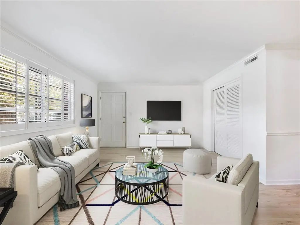 Unit F3/f7 - 3660 Peachtree Street Ne, Atlanta