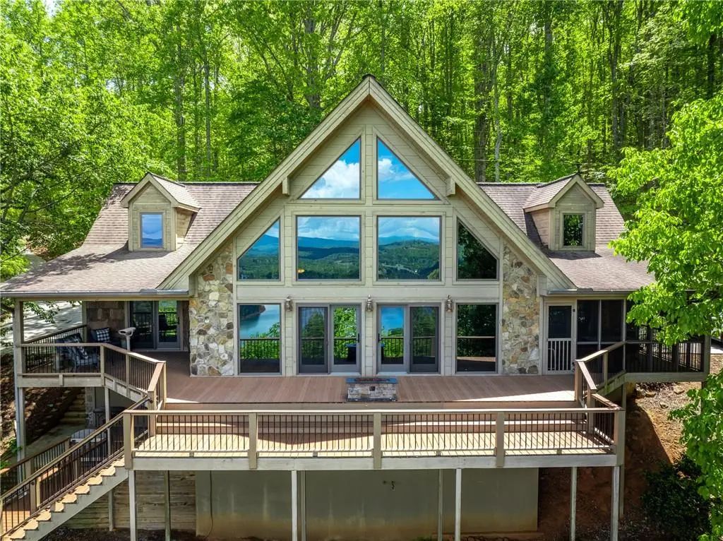 928 Kirkland Drive, Hiawassee