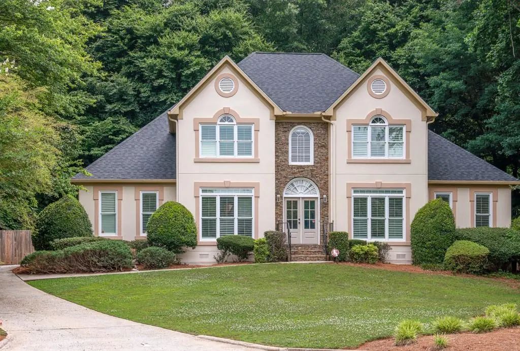 210 Chatfield Place, Roswell