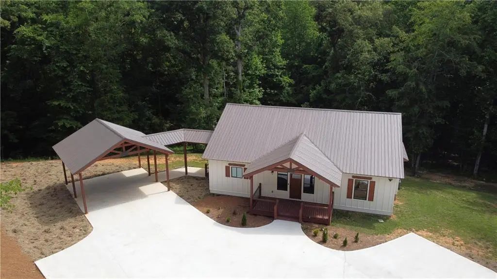 1217 Youngs Farm Road, Cedartown