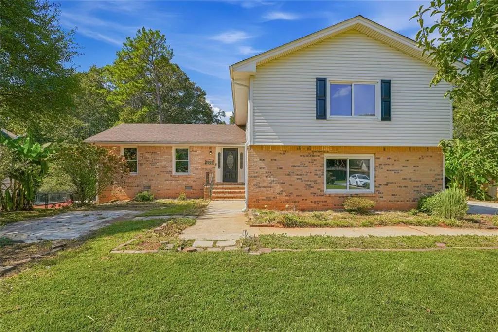5265 Corinth Circle, Stone Mountain