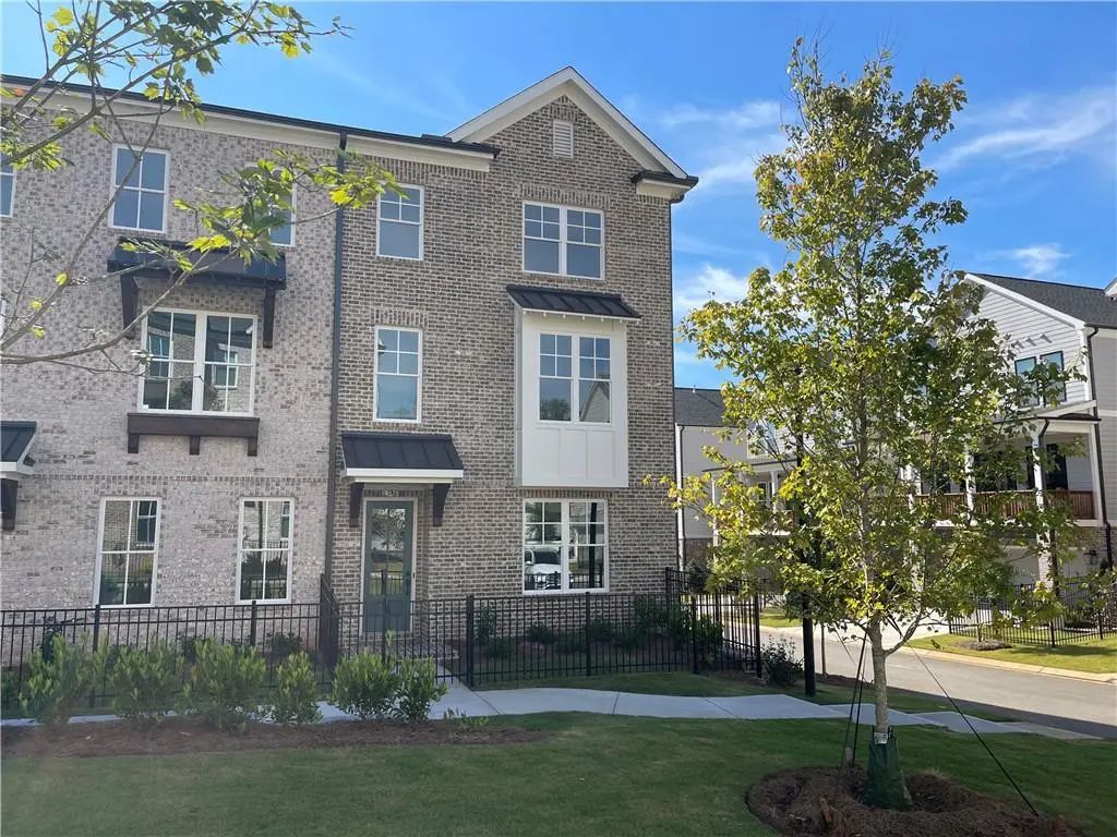 Unit 391 - 4575 Deanston Court, Peachtree Corners
